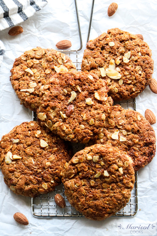 Oats and almond cookie